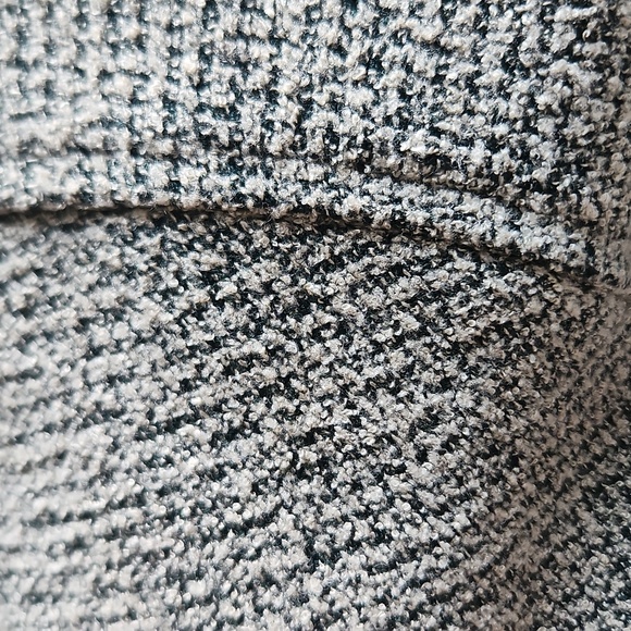 CHRISTOPHER & BANKS SIZE MEDIUM fully lined green & beige jacket. - Picture 11 of 11